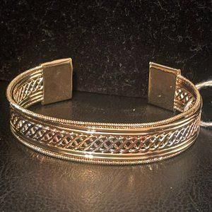 18K GOLD PLATED WOMEN BRACELET